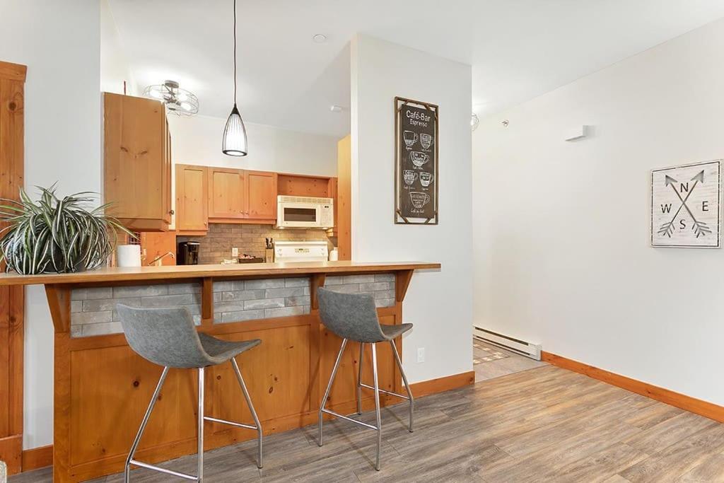 Appartamento Les Eaux 225-1 By Escapades Tremblant Mont-Tremblant Esterno foto